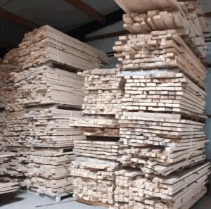 Sciages PEUPLIER en plots, avivés, frises, secs ou réessuyés